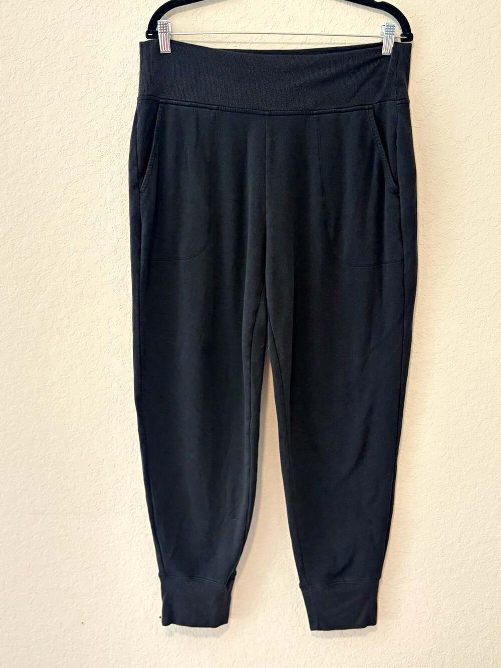 Athleta Black Coaster Luxe High Rise Jogger Pull-On Pants Stretch Pockets Size L